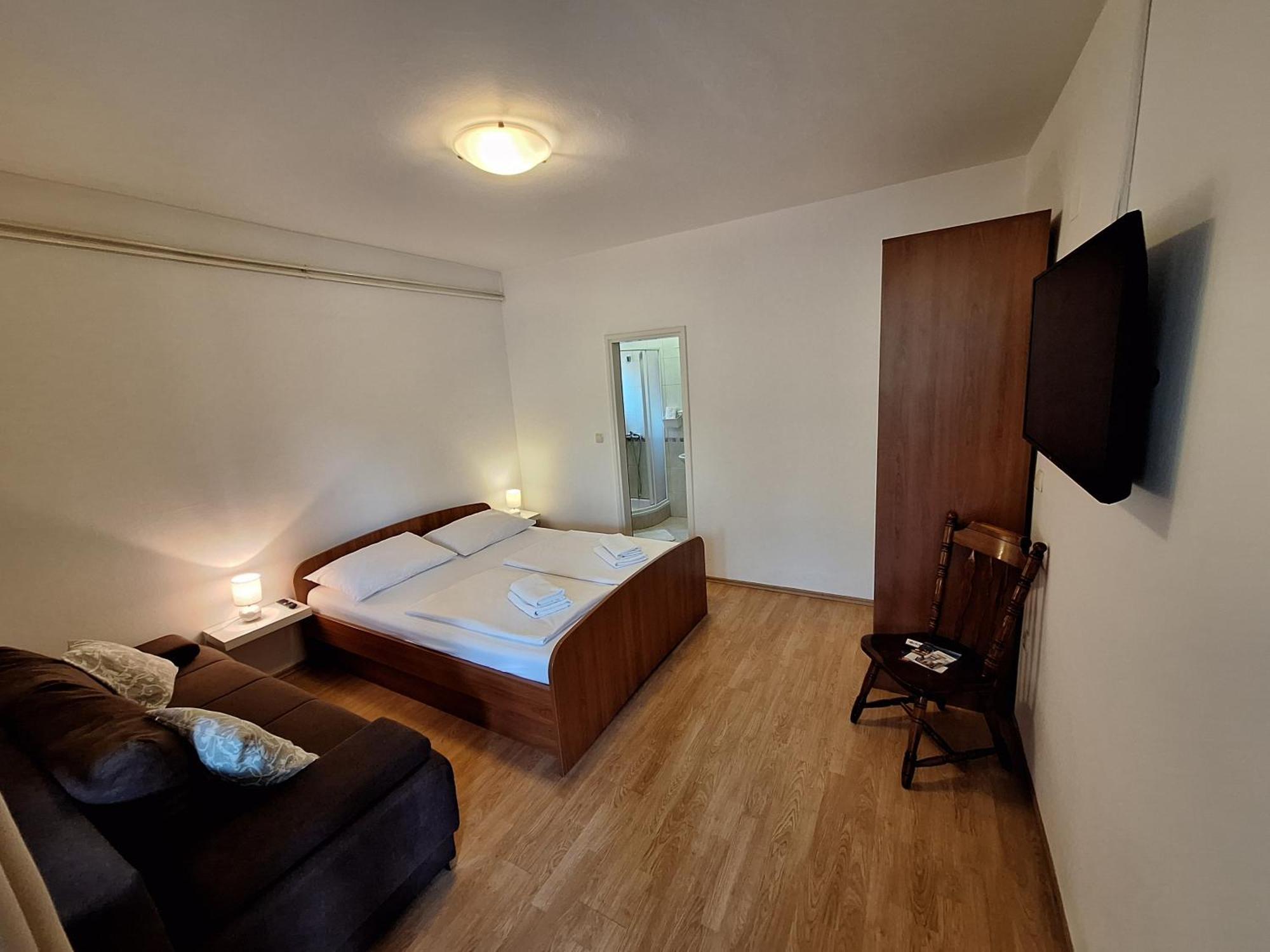 Vera Apartment